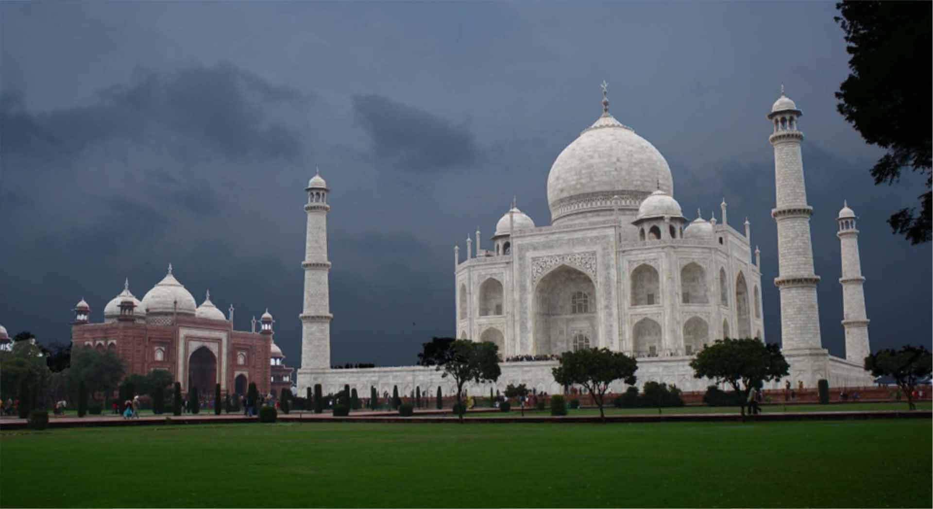 Agra Overnight Tour